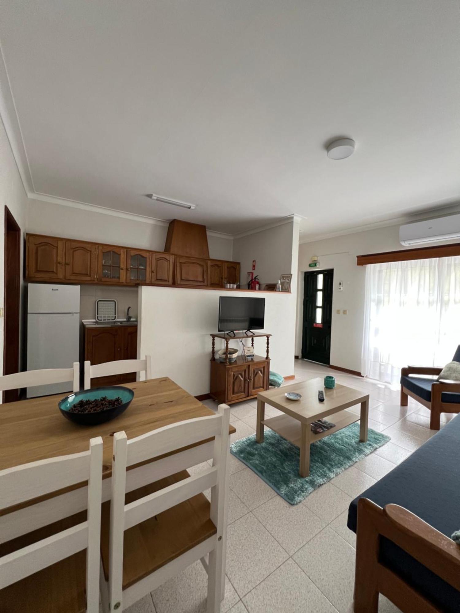 Encosta Do Sol Apartment Canas de Senhorim Exterior foto